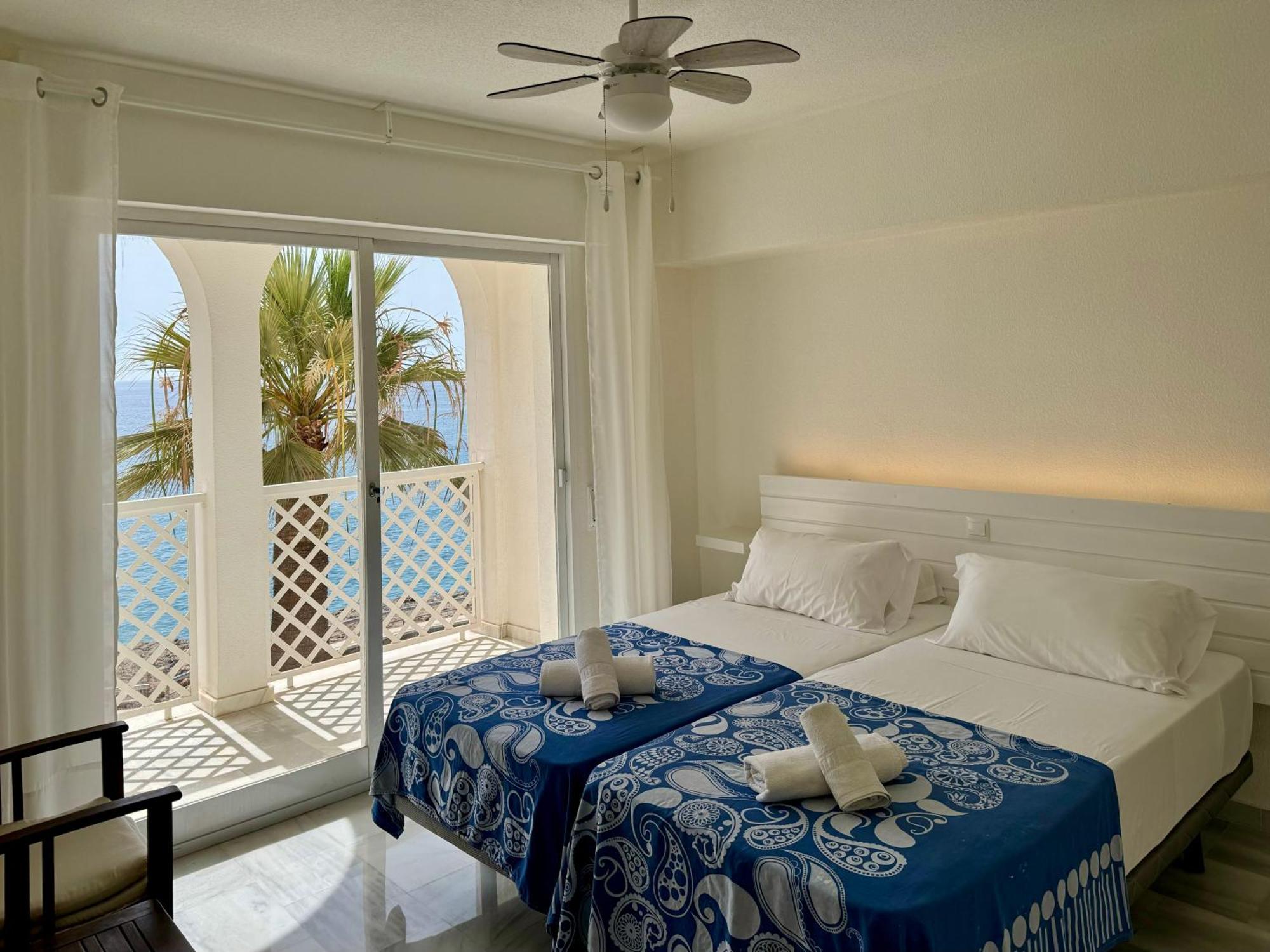 Fuentes De Nerja Apartman Szoba fotó